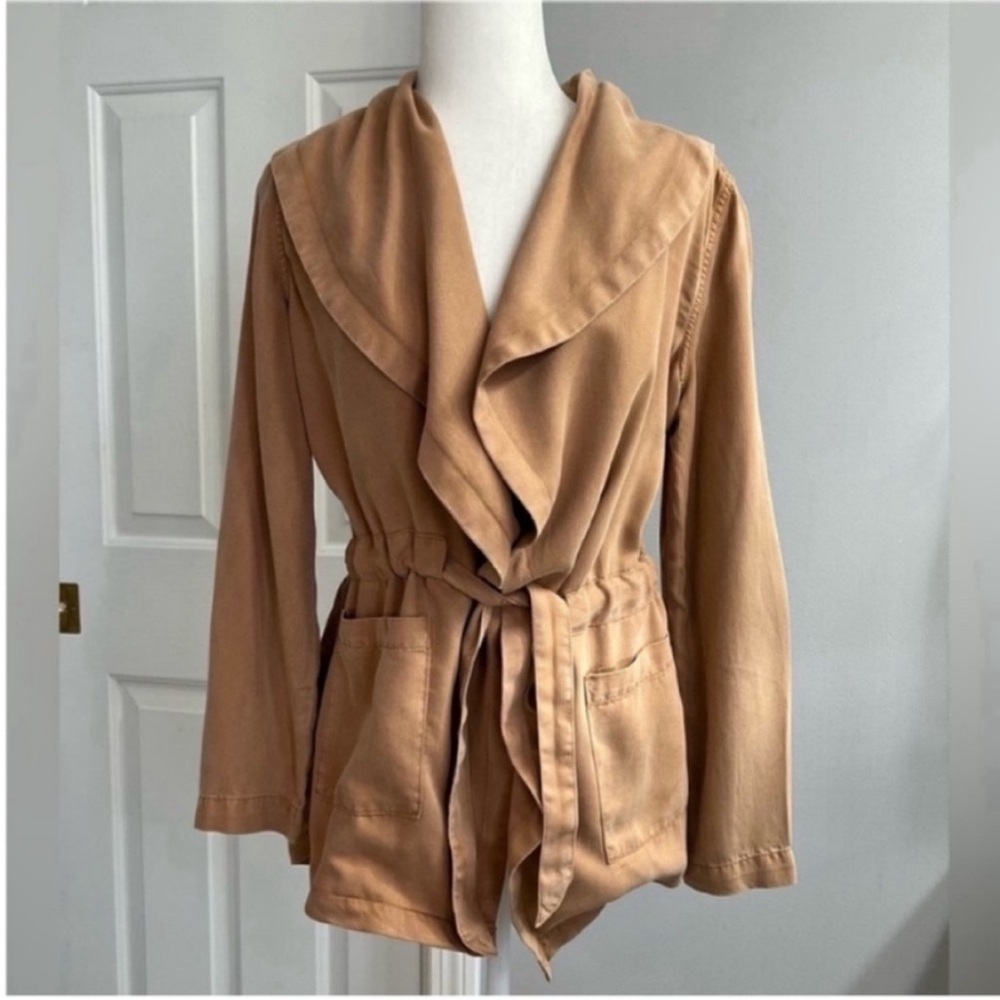 Max Jeans Waterfall Front Jacket
Tan Size S